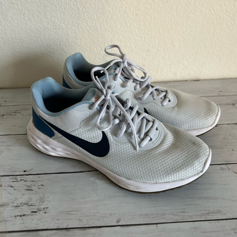 Nike Revolution 6 NN 4E Low Top Men Gray Blue Black Sneakers Mesh Size 10